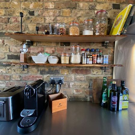 Bright & Beautiful Loft 10Mins To Shoreditch Londra Exterior foto