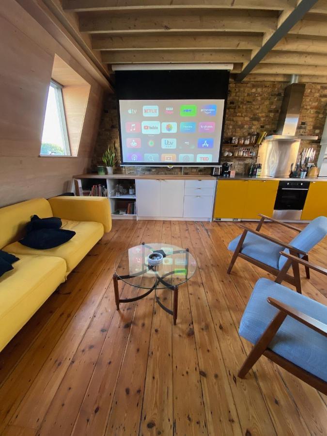 Bright & Beautiful Loft 10Mins To Shoreditch Londra Exterior foto
