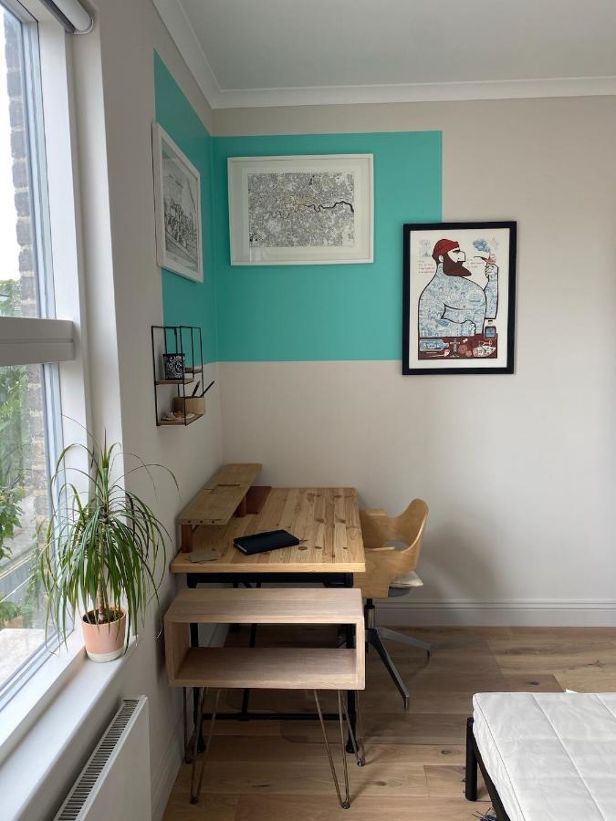 Bright & Beautiful Loft 10Mins To Shoreditch Londra Exterior foto